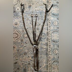 Equips Emporio breastplate Brown Leather